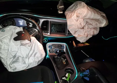 2019 Dodge Challenger R/T из США, поврежденный, VIN 2C3CDZBT9KH659615